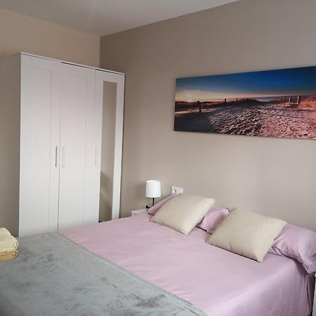 לה לגונה Hostal Mari En La Laguna, Alquiler Habitacion Privada En Hostal, 6 Habitaciones Cerca De La Universidad Y Aeropuerto Norte, 3 Banos Compartidos מראה חיצוני תמונה
