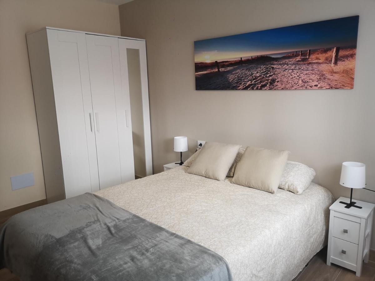 לה לגונה Hostal Mari En La Laguna, Alquiler Habitacion Privada En Hostal, 6 Habitaciones Cerca De La Universidad Y Aeropuerto Norte, 3 Banos Compartidos מראה חיצוני תמונה