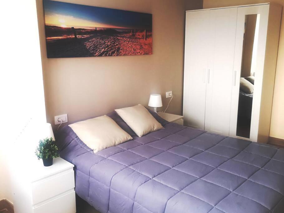 לה לגונה Hostal Mari En La Laguna, Alquiler Habitacion Privada En Hostal, 6 Habitaciones Cerca De La Universidad Y Aeropuerto Norte, 3 Banos Compartidos מראה חיצוני תמונה